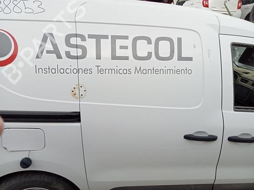 Używane Drzwi boczne / przesuwne prawe RENAULT EXPRESS Box Body/MPV [2021-2025]  30699238