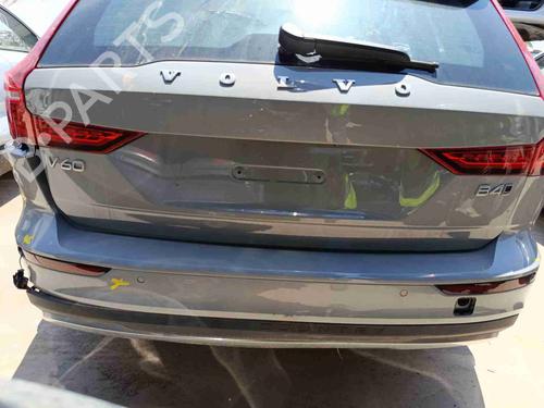 Bagtil kofangere Bagtil kofangere VOLVO V60 II Cross Country (227) B4 Mild-Hybrid AWD (197 hp) 37407925 37407925