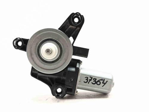 Used Right rear window motor Right rear window motor MERCEDES-BENZ B-CLASS Sports Tourer (W247) B 200 d (247.012) (150 hp) 36499331 36499331