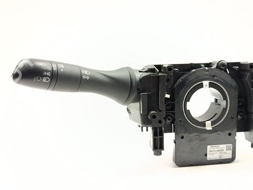 Switch RENAULT MEGANE IV Hatchback (B9A/M/N_) 1.5 Blue dCi 115 (B9A6) | BP31625773I30