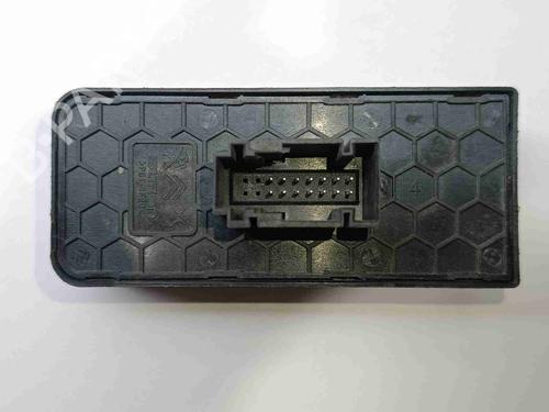 Left front window switch CITROËN C3 III (SX) 1.2 PURETECH 82 | BP38015888I27 - Image 2