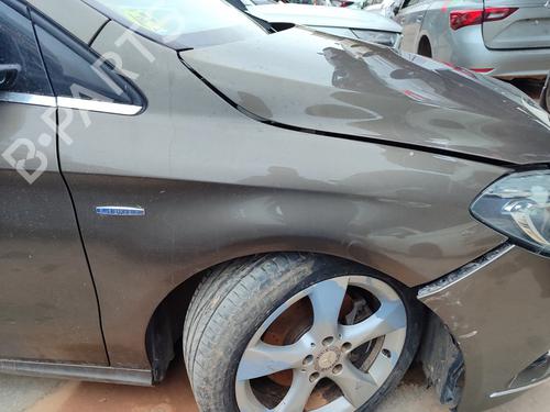 Used Right front fenders MERCEDES-BENZ B-CLASS Sports Tourer (W246, W242) [2011-2018]  23858671