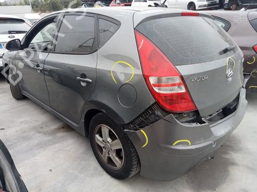 Engine control unit (ECU) HYUNDAI i30 (FD)  | BP19804445M57