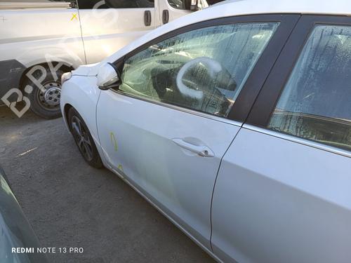 Used Left front door HYUNDAI i30 Estate (GD) [2012-2025]  29720859