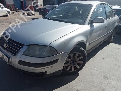 Engine control unit (ECU) VW PASSAT B5.5 (3B3)  | BP31538424M57 