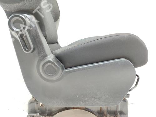 Right front seat PEUGEOT PARTNER Box Body/MPV 1.6 BlueHDi 100 | BP19041533C16 