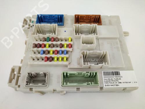 Used Fuse box FORD FOCUS III 1.6 TDCi (115 hp) 16510230