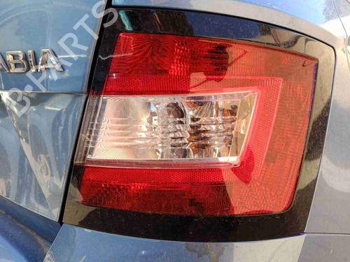 Used Right taillight Right taillight SKODA FABIA III (NJ3) 1.2 TSI (90 hp) 40237135 40237135