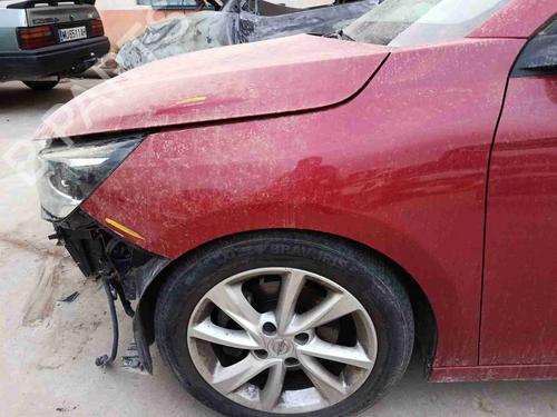 Used Left front fenders Left front fenders 38872966 38872966