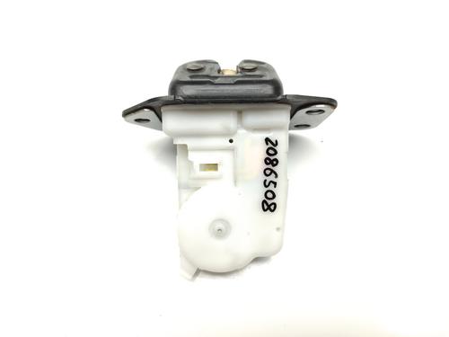 Used Tailgate lock NISSAN JUKE (F15) 1.2 DIG-T (115 hp) 16922852