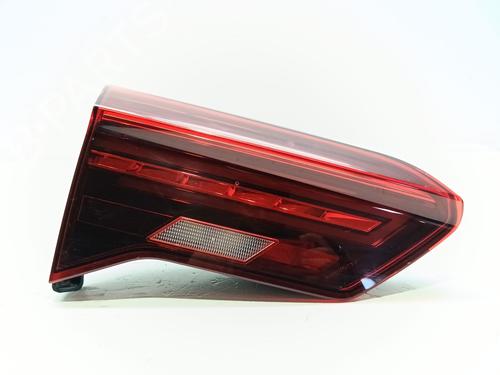 left-tailgate-light-vw-t-roc-a11-d11-2017-34059562 main image