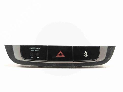 warning-switch-hyundai-ix35-lm-el-elh-2009-2010-2011-2012-2013-2014-2015-2016-37795291 main image