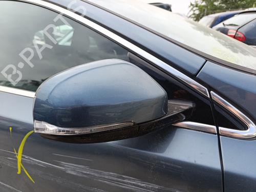 Used Right mirror VOLVO V40 Hatchback (525) [2012-2019]  27500762