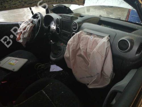 Throttle body PEUGEOT PARTNER Tepee 1.6 BlueHDi 100 | BP31339567M82