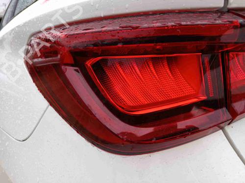 Used Left taillight Left taillight SEAT LEON Sportstourer (KL8, KLD) 2.0 TDI (150 hp) 39652265 39652265