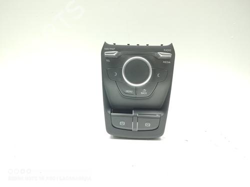Used Switch AUDI Q2 (GAB, GAG) 1.6 TDI (115 hp) 17950326