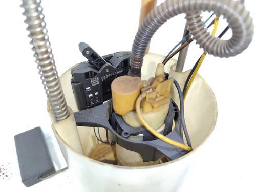 Fuel pump SKODA OCTAVIA II (1Z3) 1.6 TDI | BP16516155M76 