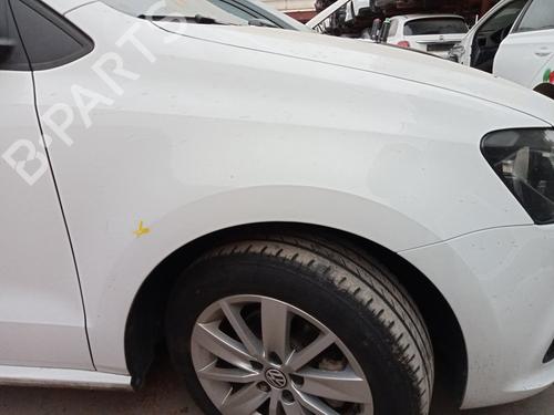 Used Right front fenders VW POLO V (6R1, 6C1) [2009-2022]  30442211