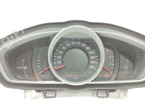 Used Instrument cluster VOLVO V40 Hatchback (525) D2 (120 hp) 16505606