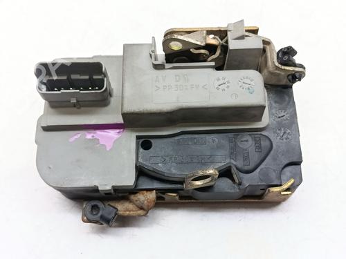 Used Front right lock Front right lock PEUGEOT 206 Hatchback (2A/C) [1998-2012] 32235211 32235211