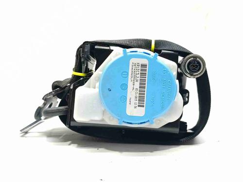 Used Rear right seatbelt Rear right seatbelt MERCEDES-BENZ A-CLASS (W176) A 200 (176.043) (156 hp) 40079713 40079713