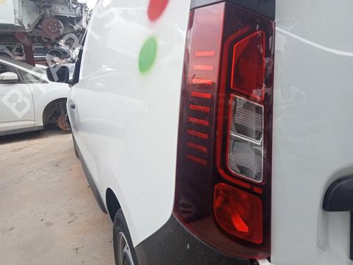 Used Left taillight RENAULT EXPRESS Box Body/MPV [2021-2025]  30974662