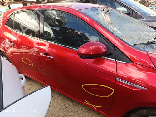 Used Right front door RENAULT MEGANE IV Hatchback (B9A/M/N_) [2015-2025]  23223755