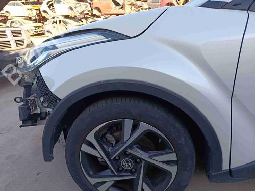 Used Left front fenders Left front fenders 39104705 39104705