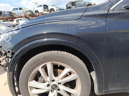 Used Left front fenders Left front fenders INFINITI Q30 1.5 D (109 hp) 33198743 33198743
