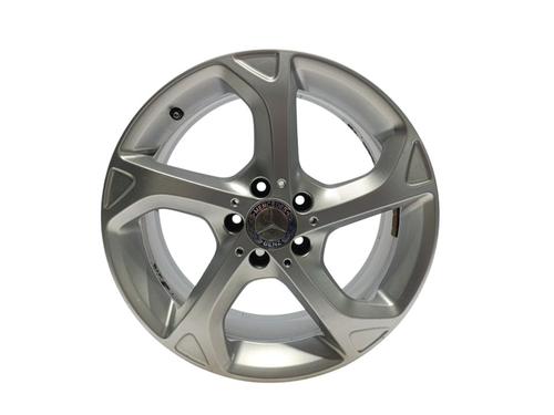 Used Rim MERCEDES-BENZ GLA-CLASS (X156) GLA 200 CDI / d (156.908) (136 hp) 29561429