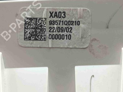 Left front window switch HYUNDAI i20 III (BC3, BI3) 1.0 T-GDI | BP38012981I27 - Image 2