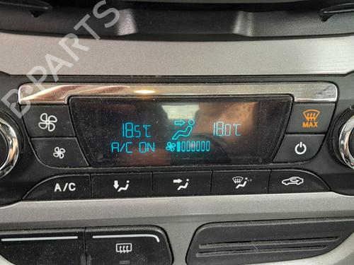 Used Climate control FORD FOCUS III 1.6 TDCi (95 hp) 24404288