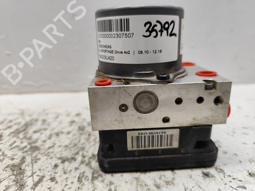 Used ABS pump KIA SPORTAGE III (SL) 1.7 CRDi (116 hp) 25382537