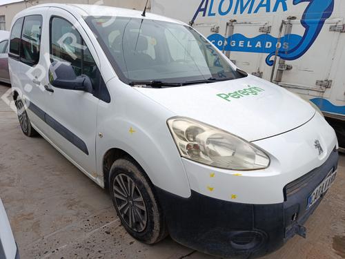 Brugte PEUGEOT PARTNER Tepee 1.6 HDi 90 (92 hp) 4454721