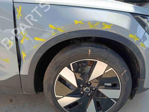 Used Right front fenders Right front fenders 37025089 37025089