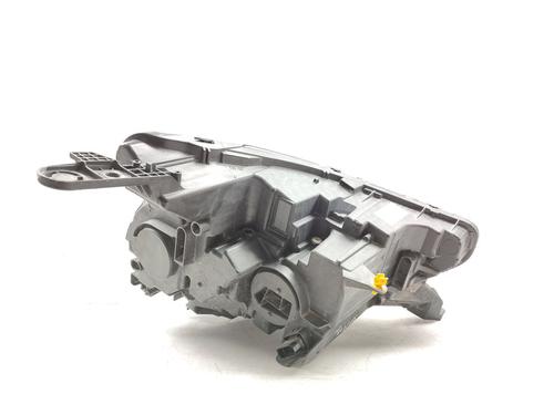 Left headlight CITROËN C4 III (BA_, BB_, BC_) 1.2 PureTech 130 (BAHNSA, BAHNSB) | BP23533535C28