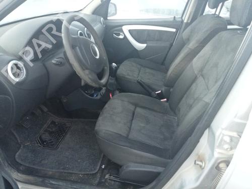 Left headlight DACIA SANDERO | BP26186169C28 - Image 6