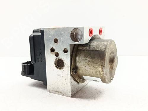 Used ABS pump NISSAN X-TRAIL I (T30) [2001-2013]  32301687