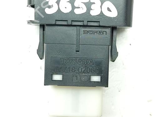 Switch TOYOTA AURIS Estate (_E18_) 1.8 Hybrid (ZWE186_, ZWE186R, ZWE186H) | BP33930948I30 - Image 4