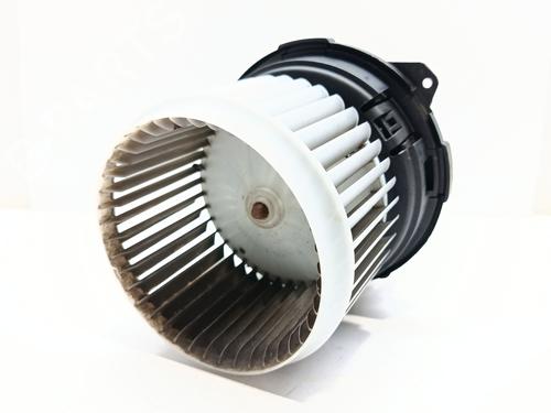 Heater blower motor DACIA SANDERO III | BP32385141M62