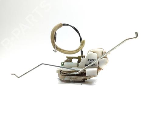 Used Front right lock MITSUBISHI PAJERO III (V7_W, V6_W) 3.2 Di-D (V68W) (160 hp) 16881054