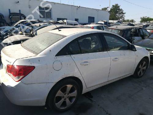 Left taillight CHEVROLET CRUZE (J300)  | BP25330944C34 