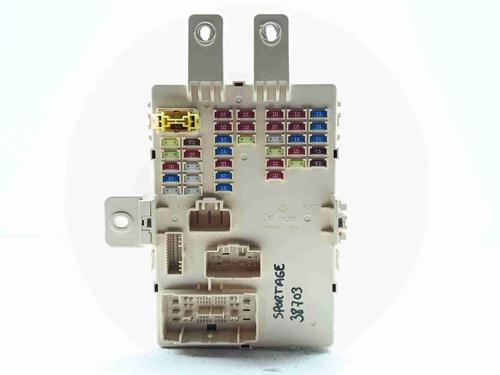 Used Fuse box Fuse box 36804881 36804881
