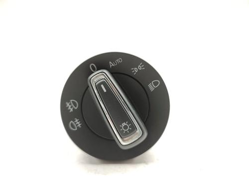 Used Headlight switch SEAT LEON (5F1) [2012-2021]  30004493