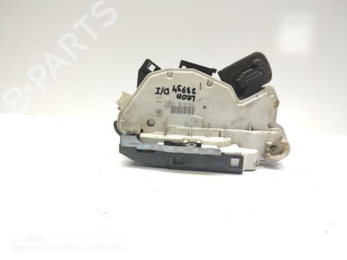 Used Front left lock SEAT LEON (5F1) [2012-2021]  17869964
