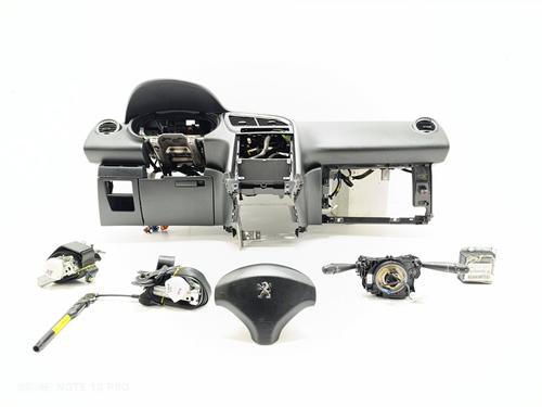 Used Airbag Kit PEUGEOT 5008 (0U_, 0E_) 1.6 HDi (114 hp) 21393041