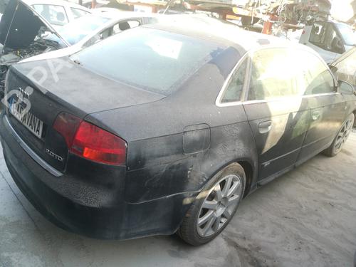 Højre forlygte AUDI A4 B7 (8EC) 2.0 TDI 16V | BP16510040C29 