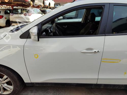 Used Left front door HYUNDAI TUCSON (TL, TLE) 1.7 CRDi (116 hp) 23990385