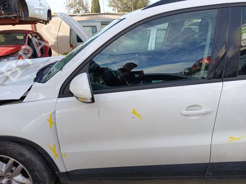 Used Left front door VW TIGUAN (5N_) 2.0 TDI 4motion (170 hp) 32022833