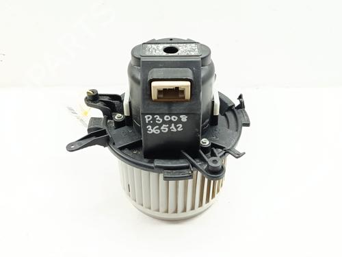 Used Heater blower motor Heater blower motor PEUGEOT 3008 II SUV (MC_, MR_, MJ_, M4_) 1.6 PureTech 180 (M45GFR, M45GFU) (181 hp) 33202801 33202801